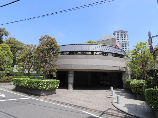 白金ハウス