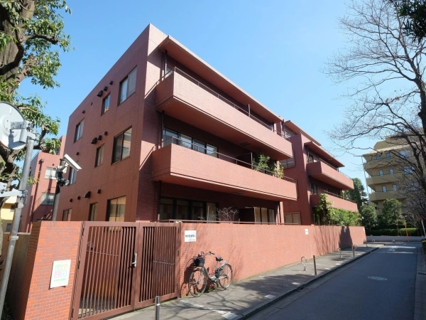 赤坂グランドハウス
