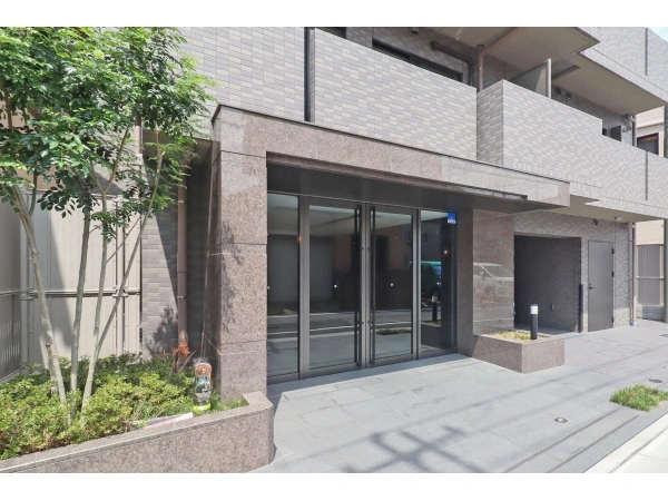 ルーブル五反野弐番館 