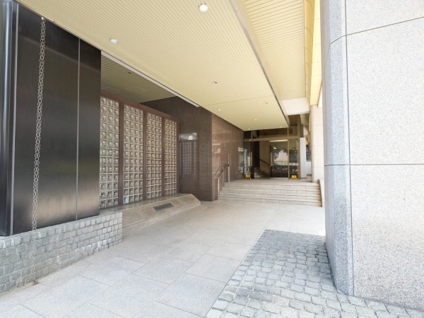 元赤坂タワーズ