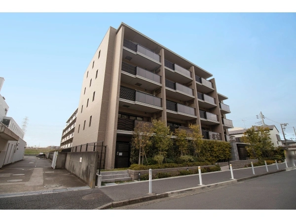 パークホームズ大倉山ガーデン