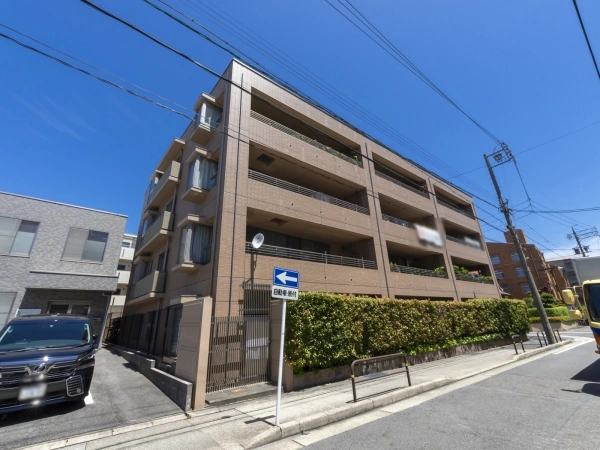 ユニロイヤル一社