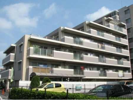 D’レスティア鶴間