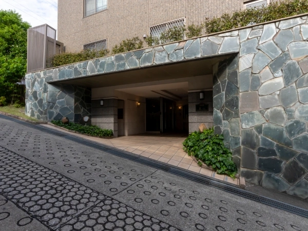 NDSコンドミニアム東山