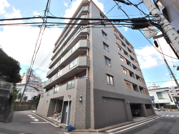アールヴェール横浜反町