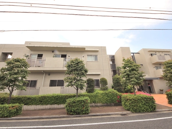 アールヴェール学芸大学