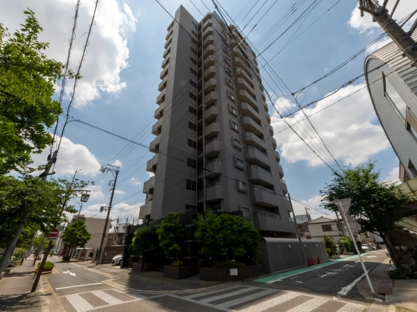 ロイヤルアーク千種内山公園