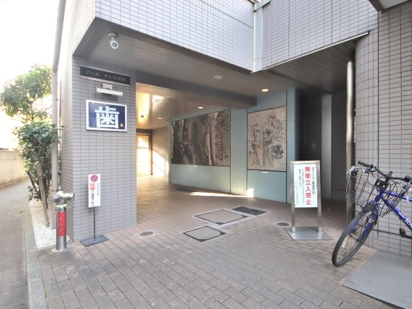 アールクレエ本郷