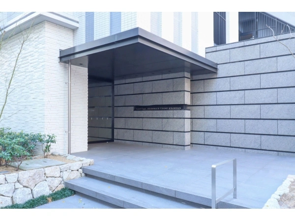 ローレルコート上本町七丁目 南館 