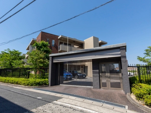ザ・コート東山元町ヒルトップレジデンス