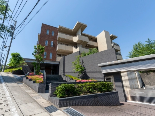 ザ・コート東山元町ヒルトップレジデンス