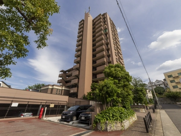 グランドメゾン茶屋が坂