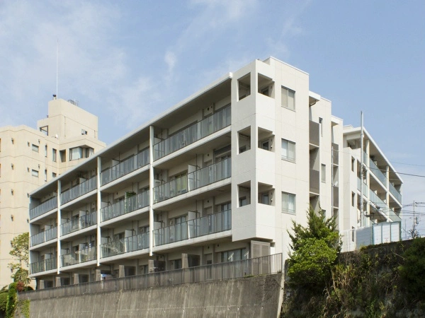 フォルム葉山