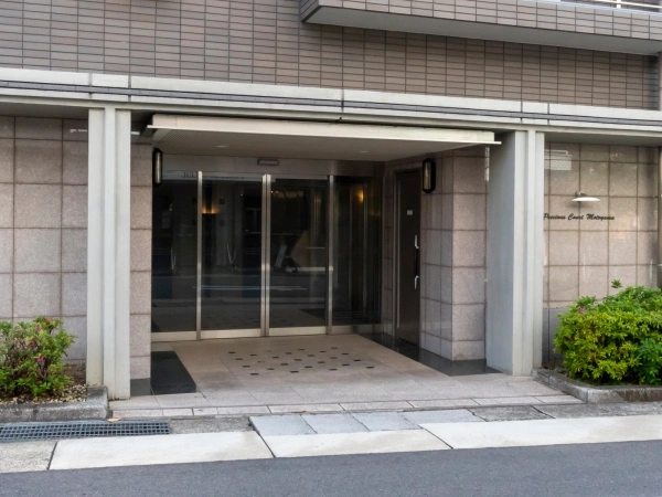 プレシアスコート本山