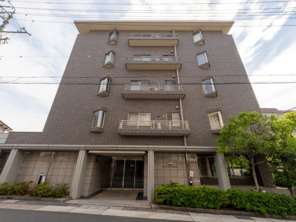 プレシアスコート本山