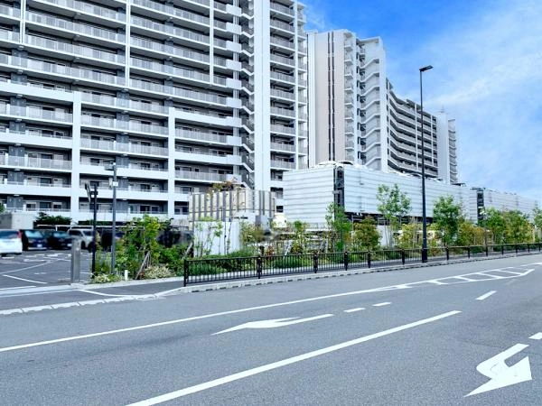 茨木ICO CITY　ウエストコート