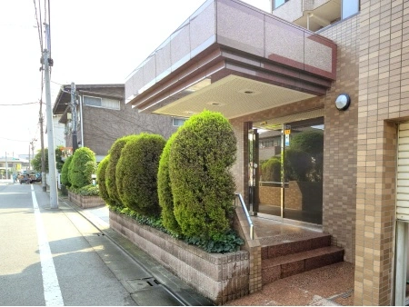 ローヤルシティ浦和前地