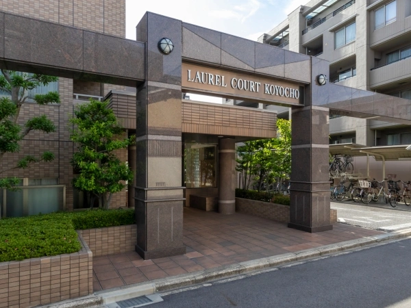 ローレルコート向陽町