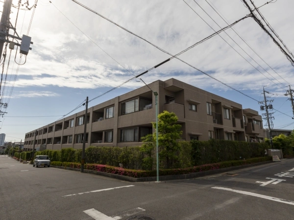 パークホームズ鹿子町