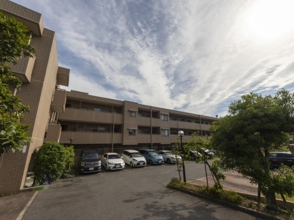 パークホームズ鹿子町