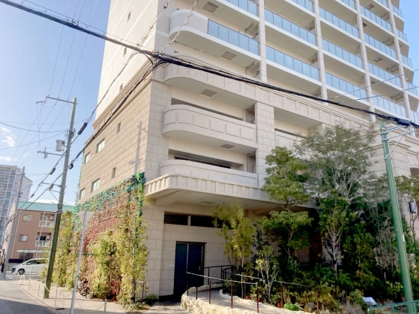 リバーガーデン城東古市 