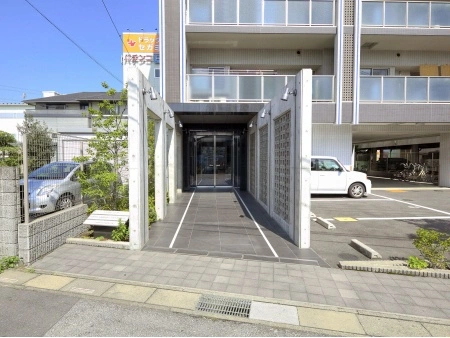 ローヤルシティ東川口駅前