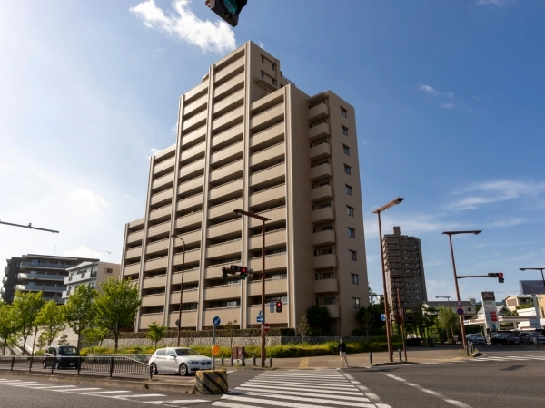 ロイヤルヴィーゼ四谷通