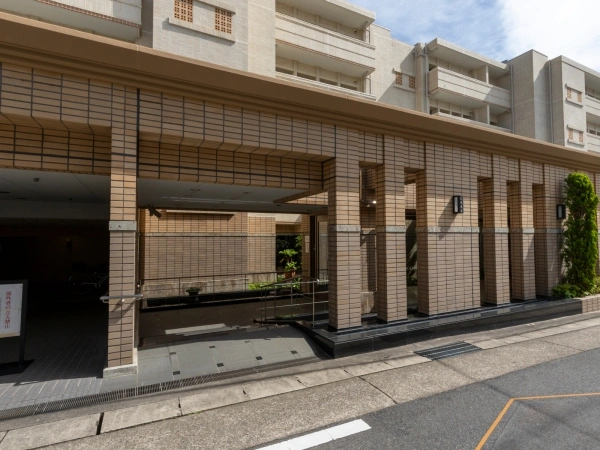 ライオンズヒルズ本山グランフォート