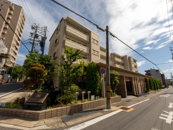 ライオンズヒルズ本山グランフォート