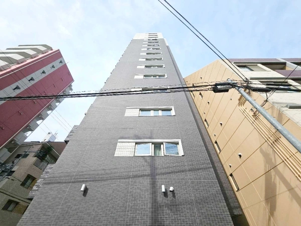 プレサンスロジェ大阪南森町 