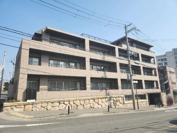 エヌヴィ六甲曾和町