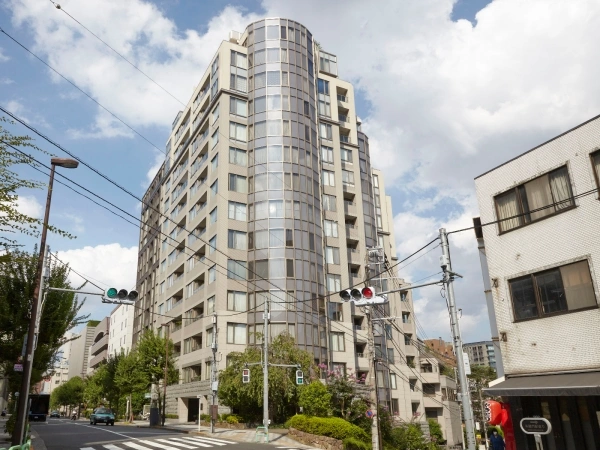 シエルトーレ三番町