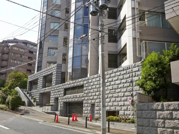 シエルトーレ三番町