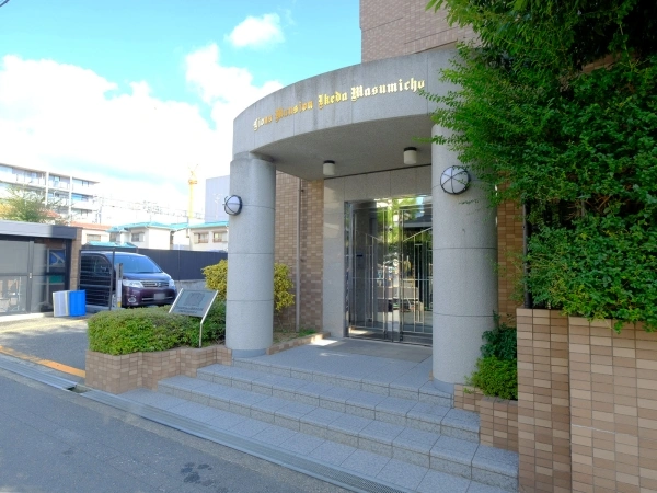 ライオンズマンション池田満寿美町