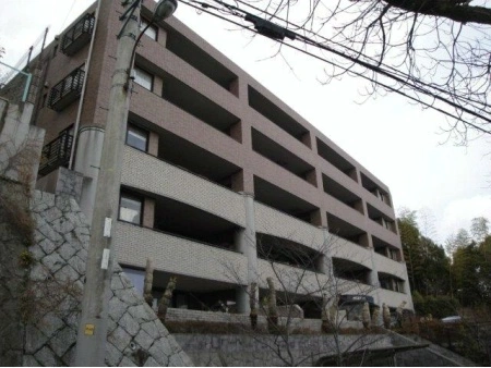 アンビエント雲雀丘花屋敷