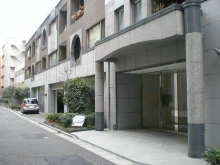 パレスサイド三番町