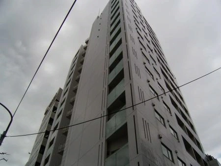 ファミール銀座イースト