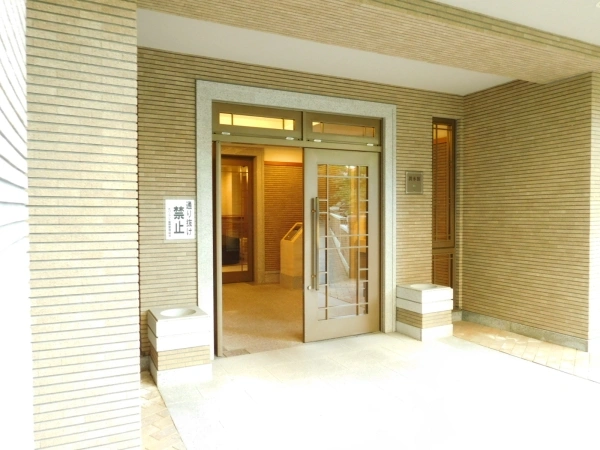 ネバーランド箕面潤水館（西棟）