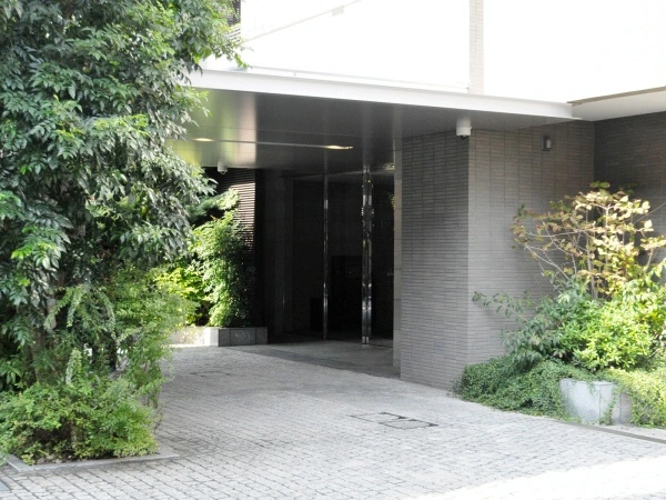 グランスイート六番町
