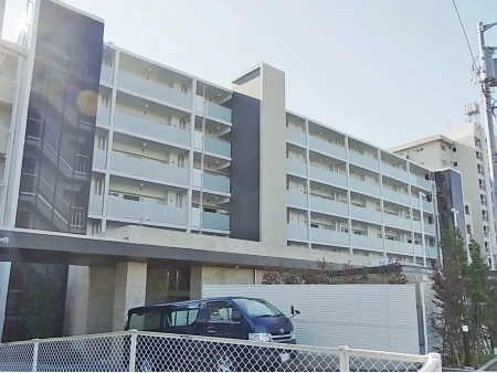 アールブラン綱島