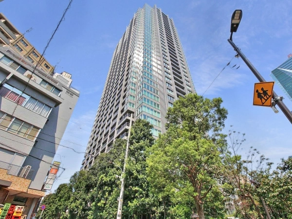 THE ROPPONGI TOKYO