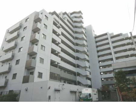 グリーンフォレストパークアリーナ