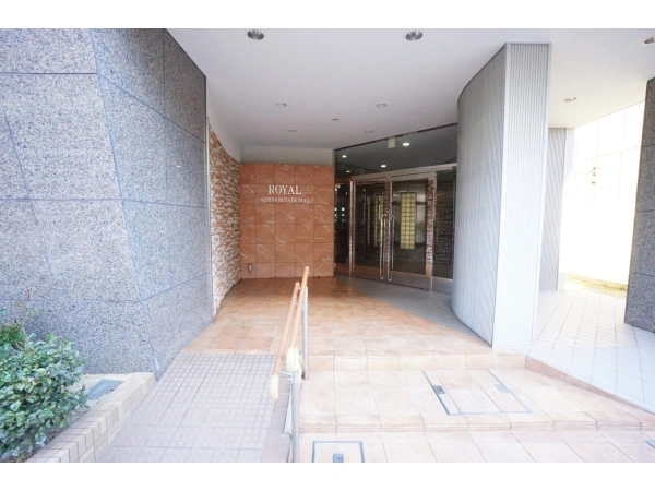 ロイヤル西宮駅前 