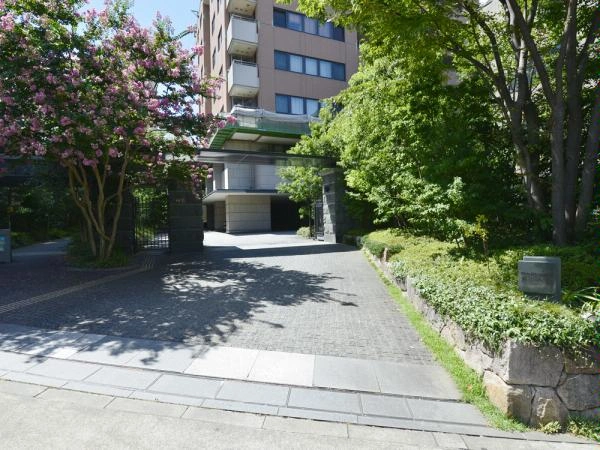 グランドメゾン恵比寿の杜