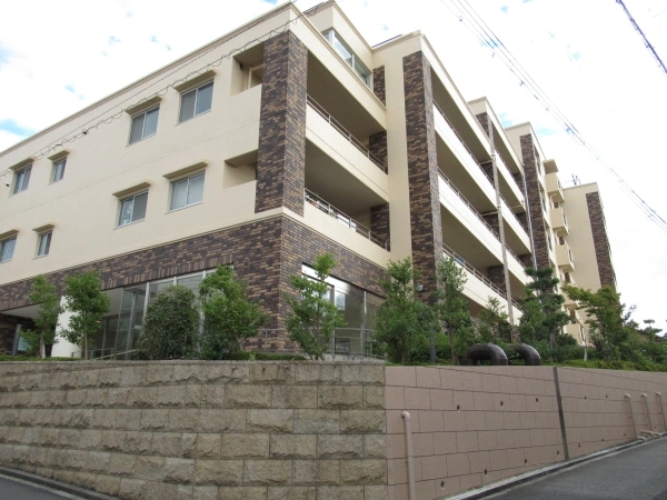 ネバーランド豊中岡町