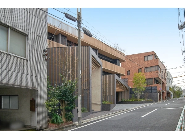 ザ・パークハウスグラン神山町 