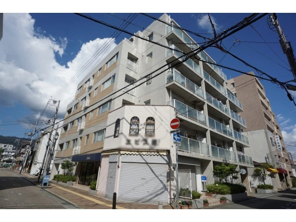 ユニアルス芦屋アヴァアンセ