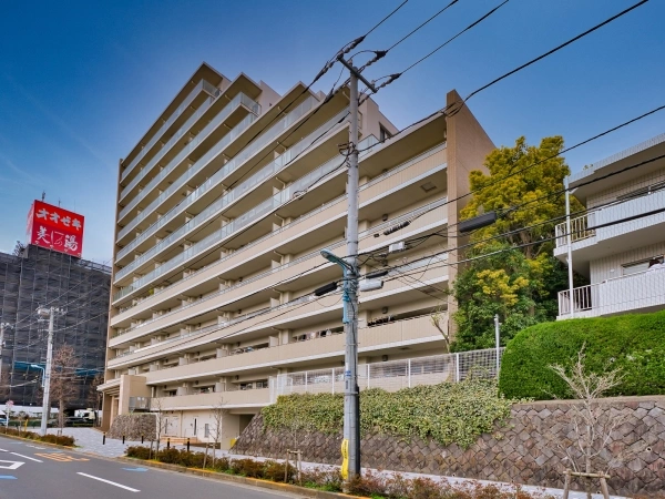 ベリスタ高井戸駅前