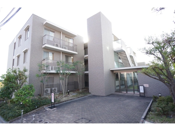 ヒルクレスト高座町