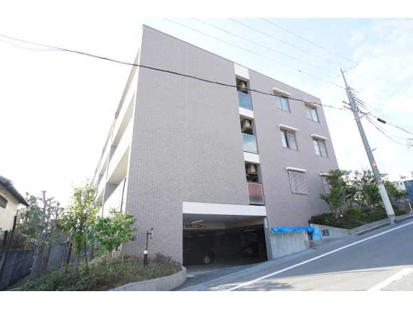 ヒルクレスト高座町